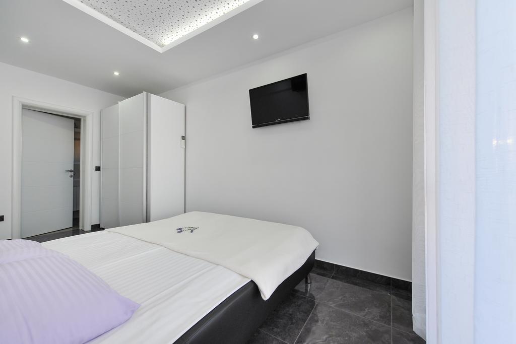 Villa Lily Privlaka  Bagian luar foto
