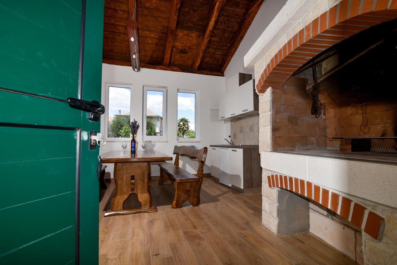 Villa Lily Privlaka  Bagian luar foto